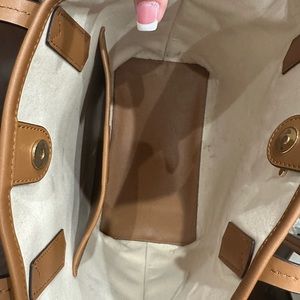 Beautiful neutral MK tote